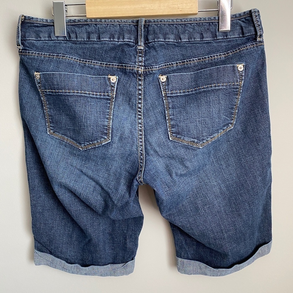 Banana Republic Cuffed Denim Bermuda Shorts Blue Festival Tag: 30 Actual: 32 - Picture 5 of 12